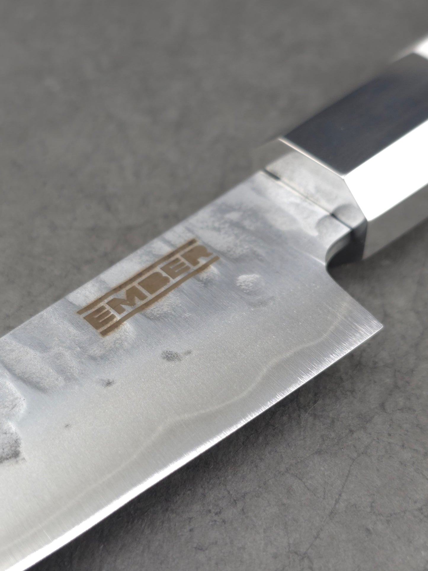 YUKI! CUCHILLO DE CHEF 9"