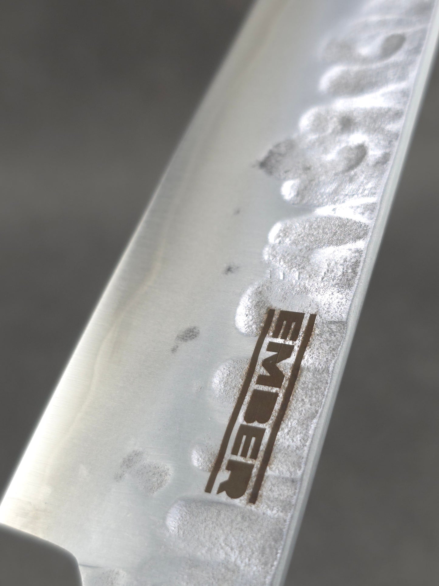 YUKI! CUCHILLO DE CHEF 9"