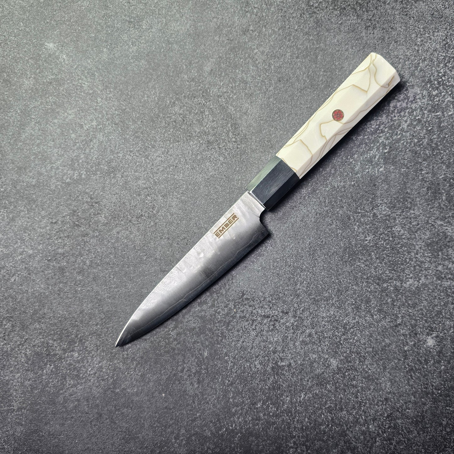 YUKI! CUCHILLO UTILITARIO 6"