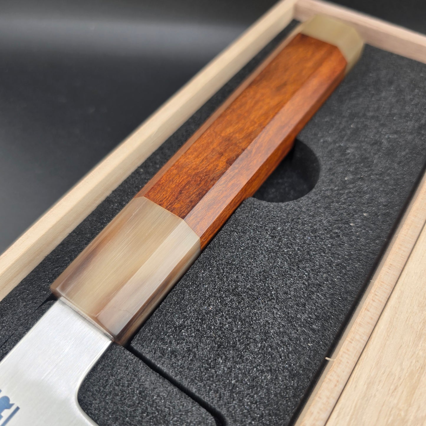 KUSANAGI! CUCHILLO DE CHEF 8" ACERO ZDP189 JAPONES