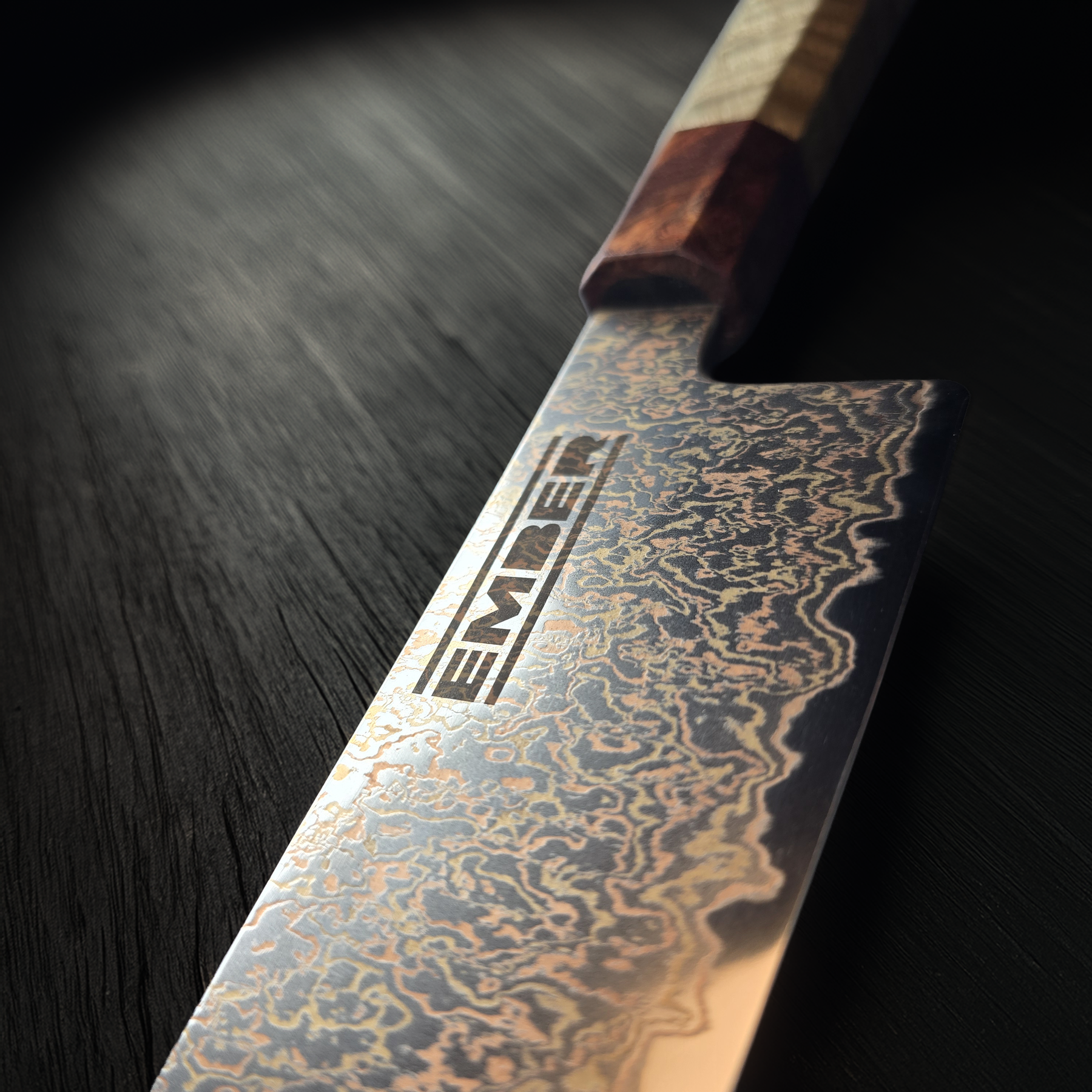 PYRO! CUCHILLO BUNKA - DAMASCO DE COBRE Y BRONCE 8"